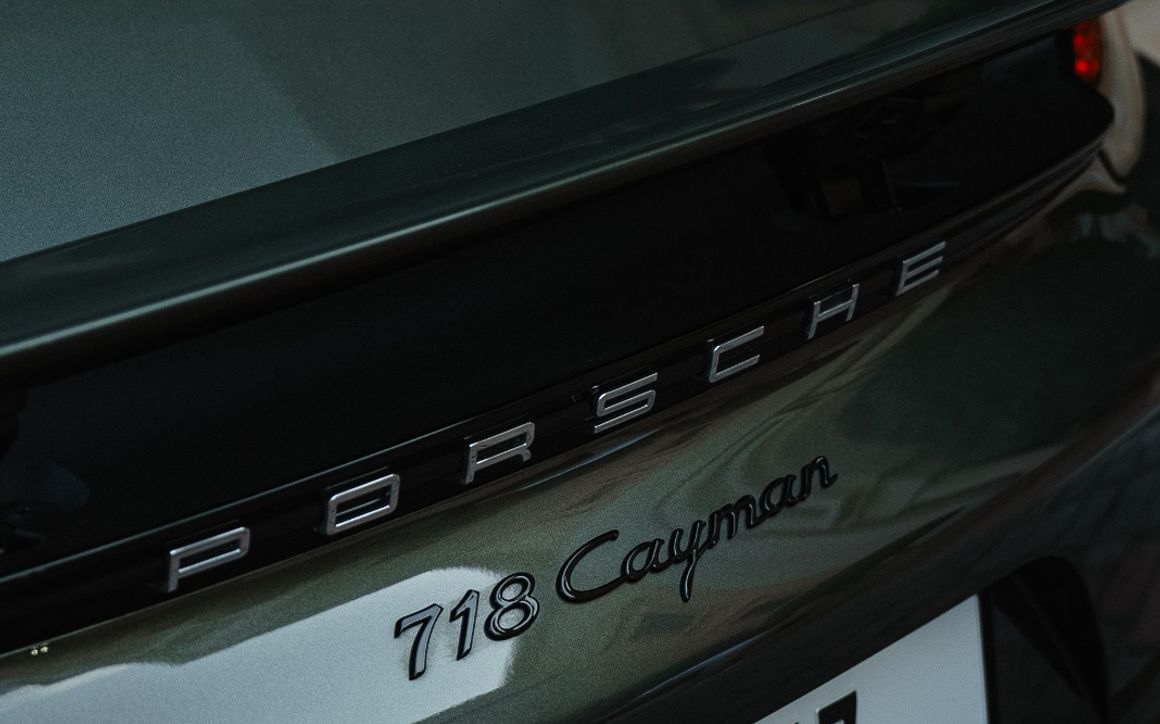 PORSCHE CAYMAN - image 9
