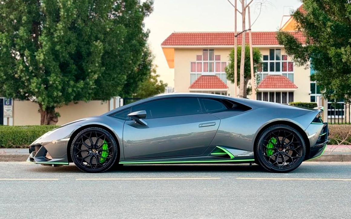 Lamborghini Huracan Evo Coupe - image 2