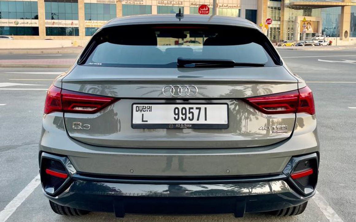 AUDI Q3 - image 6