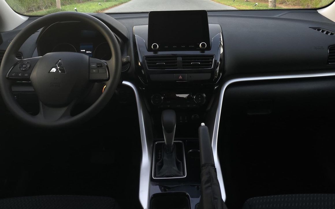 MITSUBISHI Eclipse - image 12