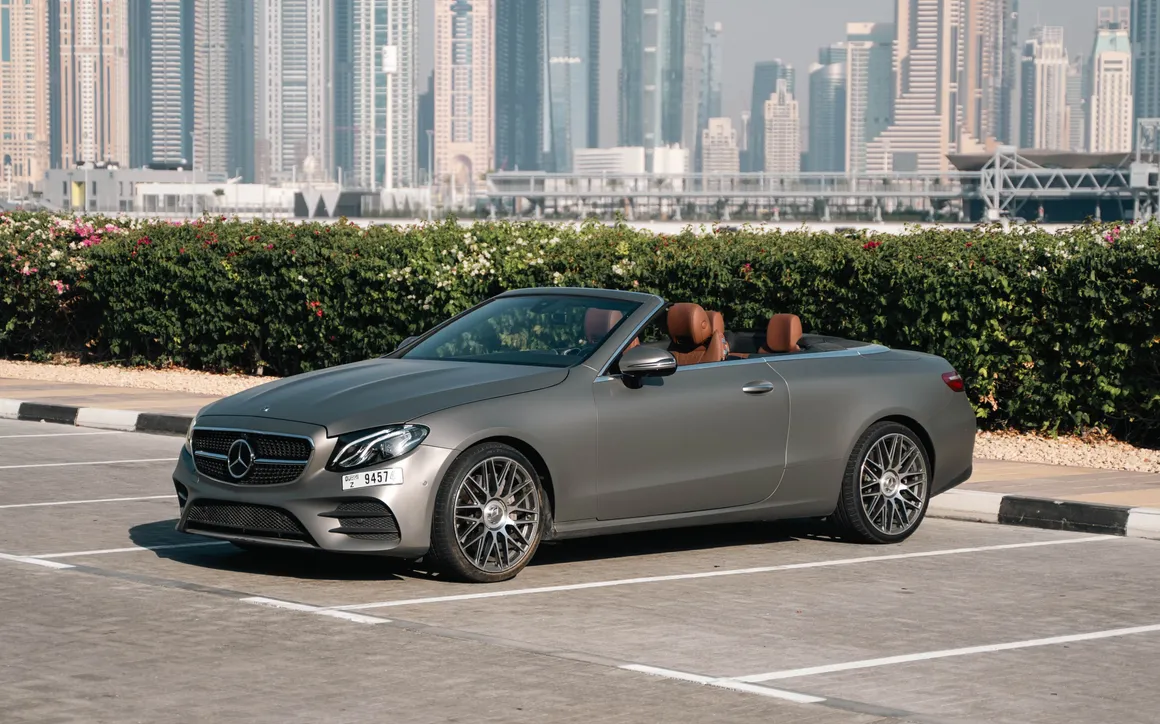 Mercedes E 450 - image 6