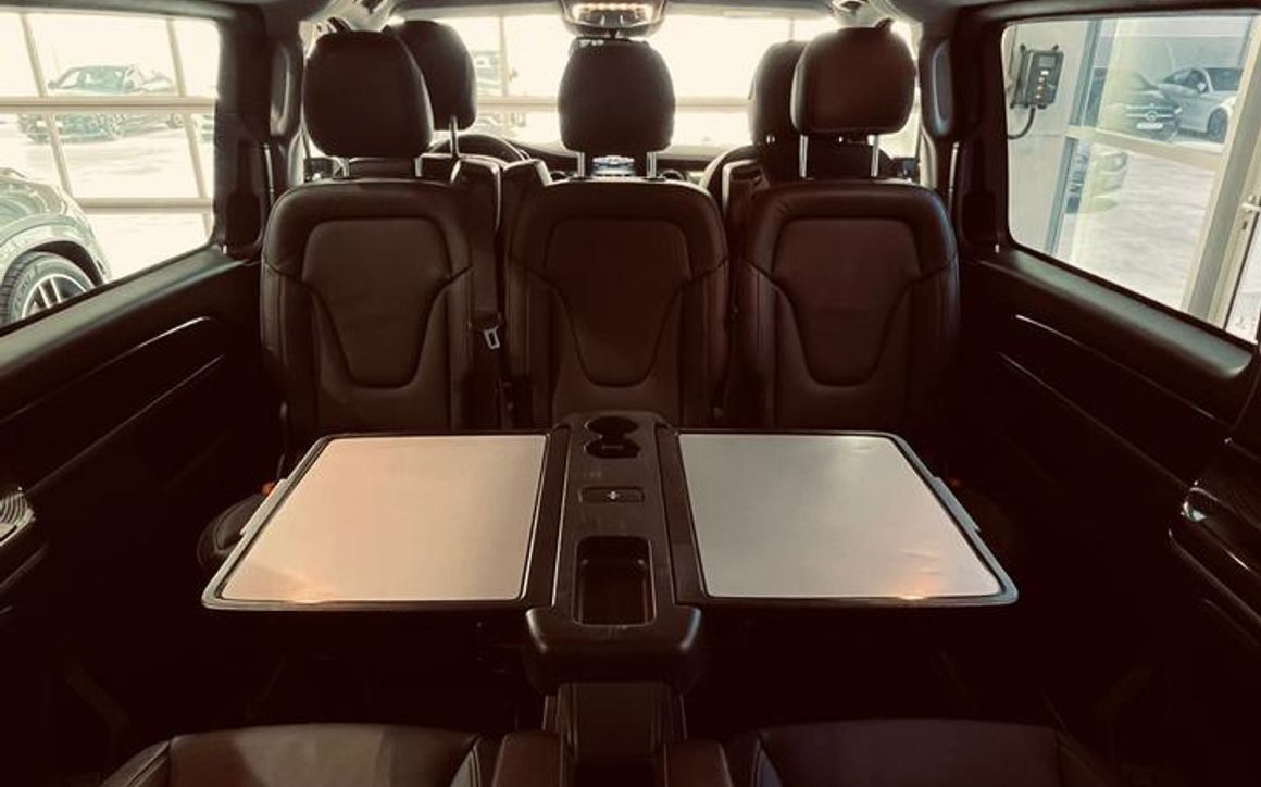 Mercedes V Class Avantgarde - image 7