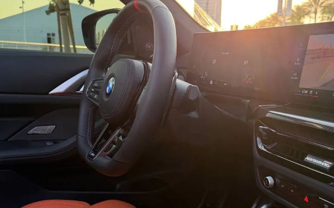 BMW M4 Competition Convertible - image 13