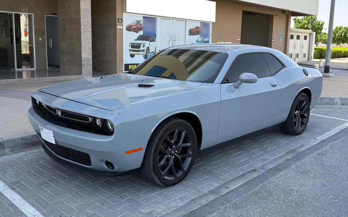 DODGE CHALLENGER - image 1