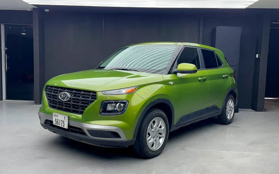 HYUNDAI VENUE - image 1