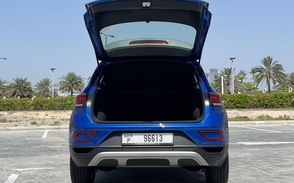 VOLKSWAGEN TROC LIFE - image 8