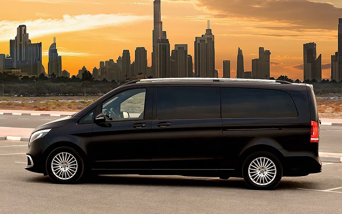 Mercedes V-Class - image 2