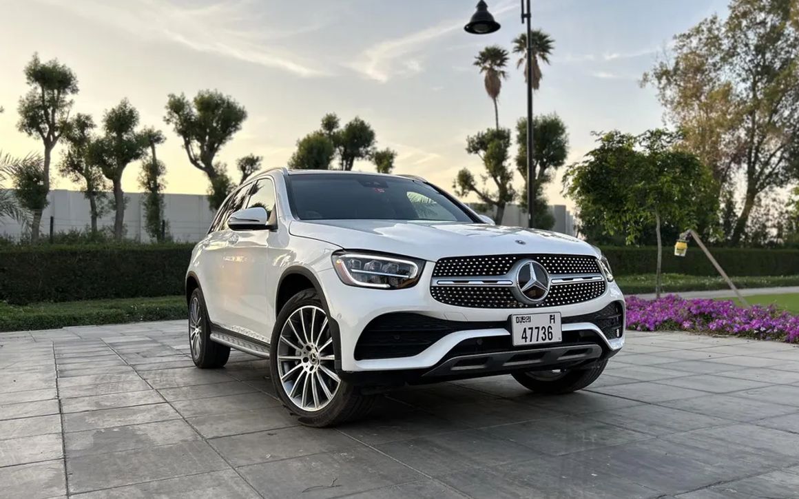 Mercedes-Benz GLC 300 - image 1