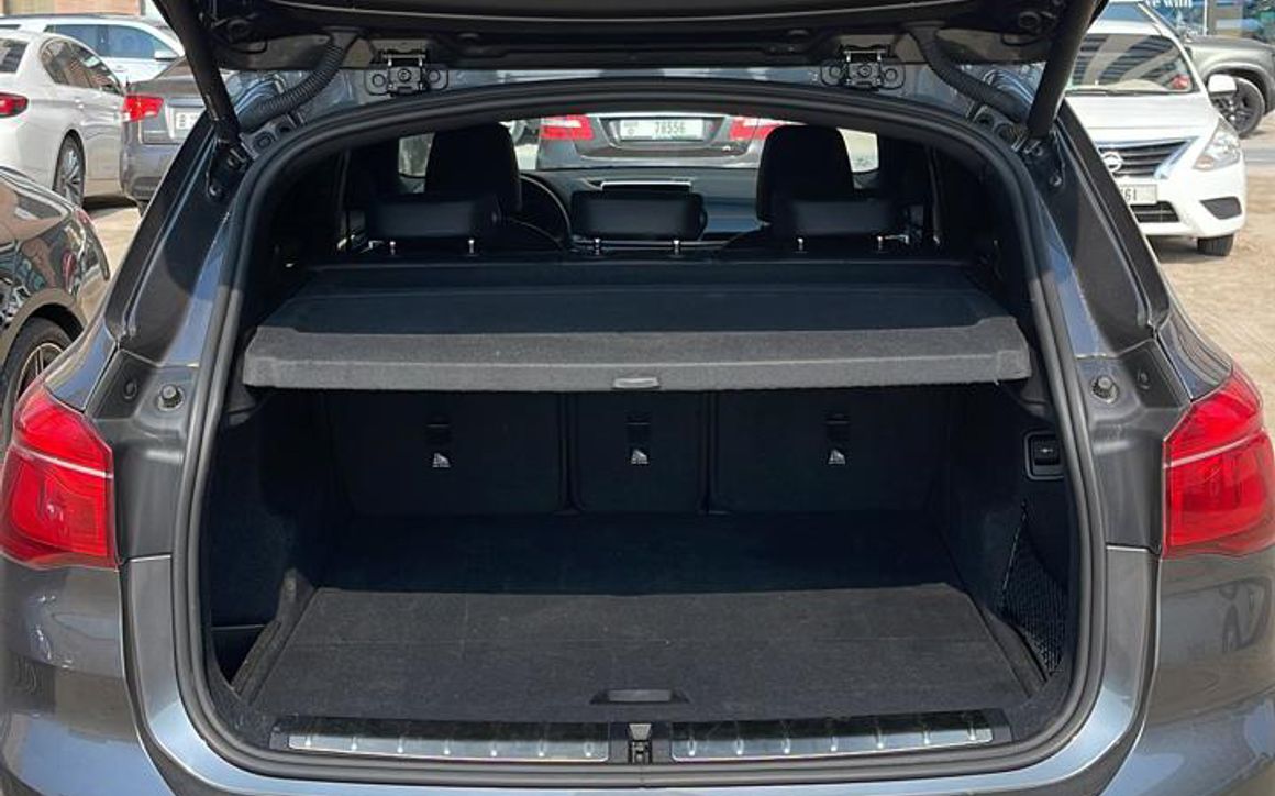 BMW X1 - image 3