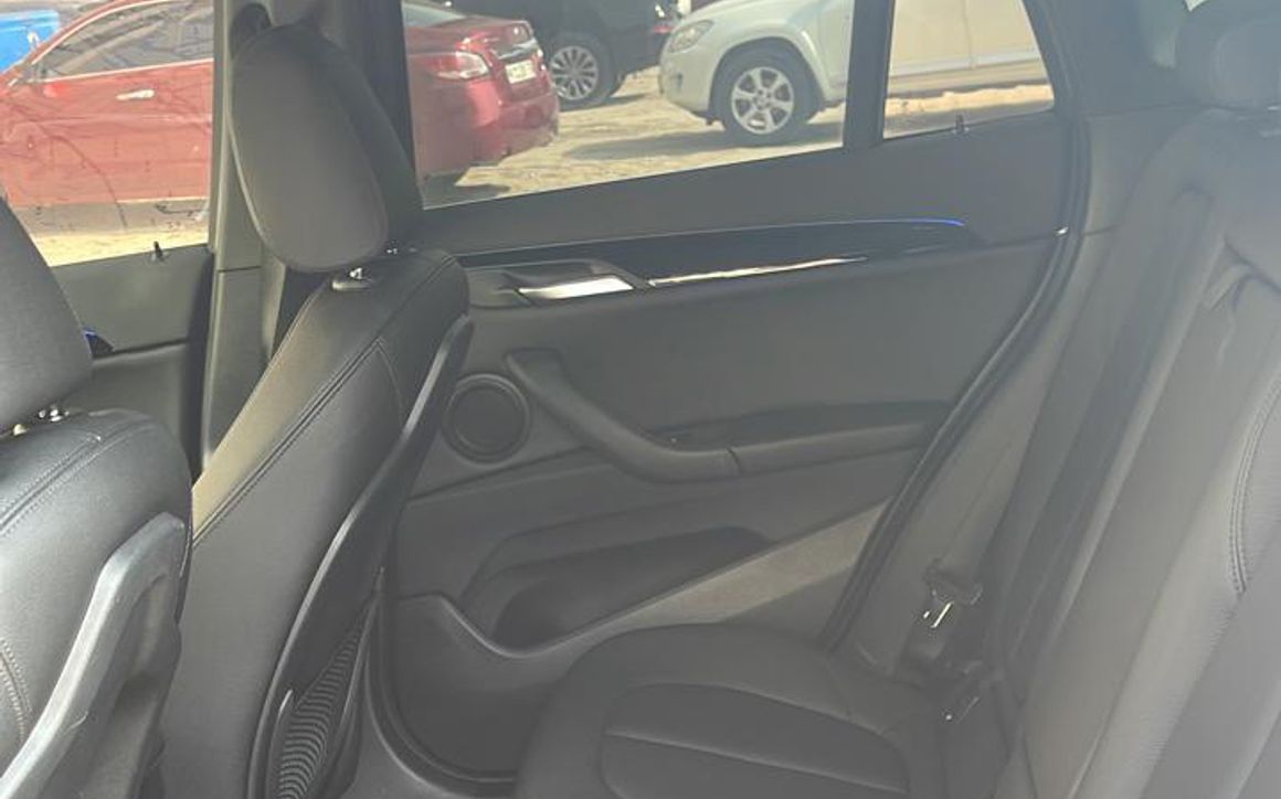 BMW X1 - image 6