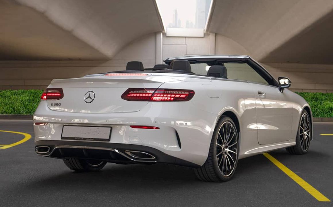 MERCEDES E200 Conv - image 4