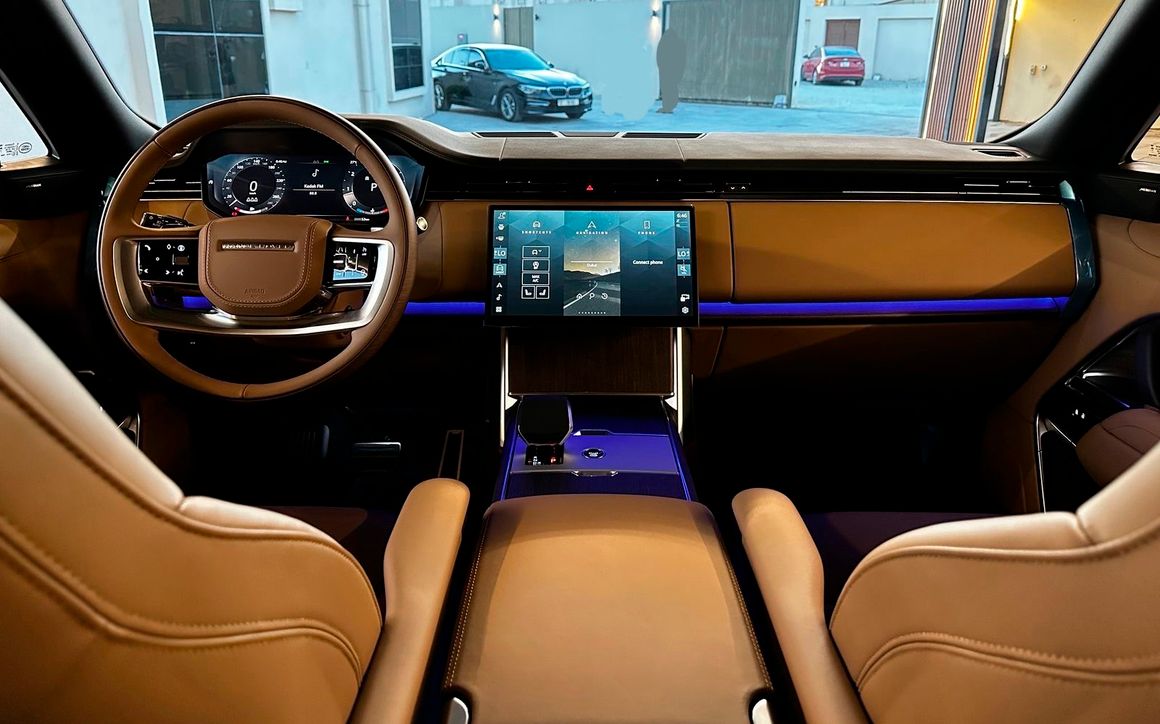 RANGE ROVER HSE - image 5