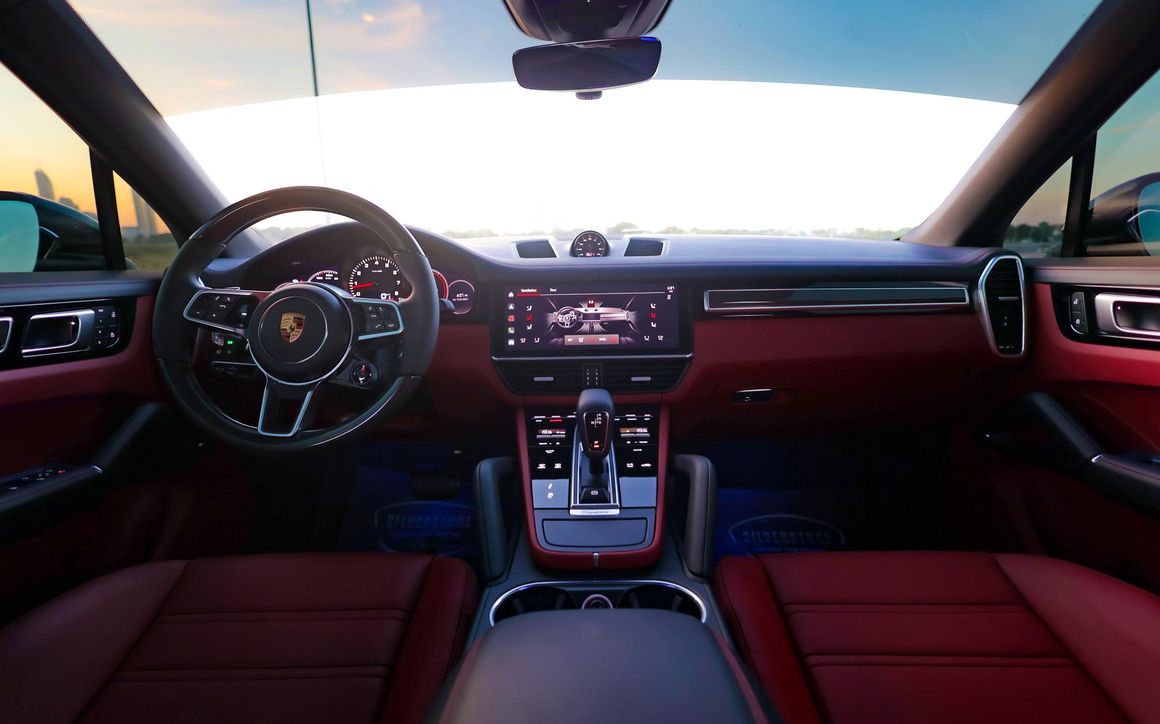 Porsche Cayenne Coupe Black - image 11