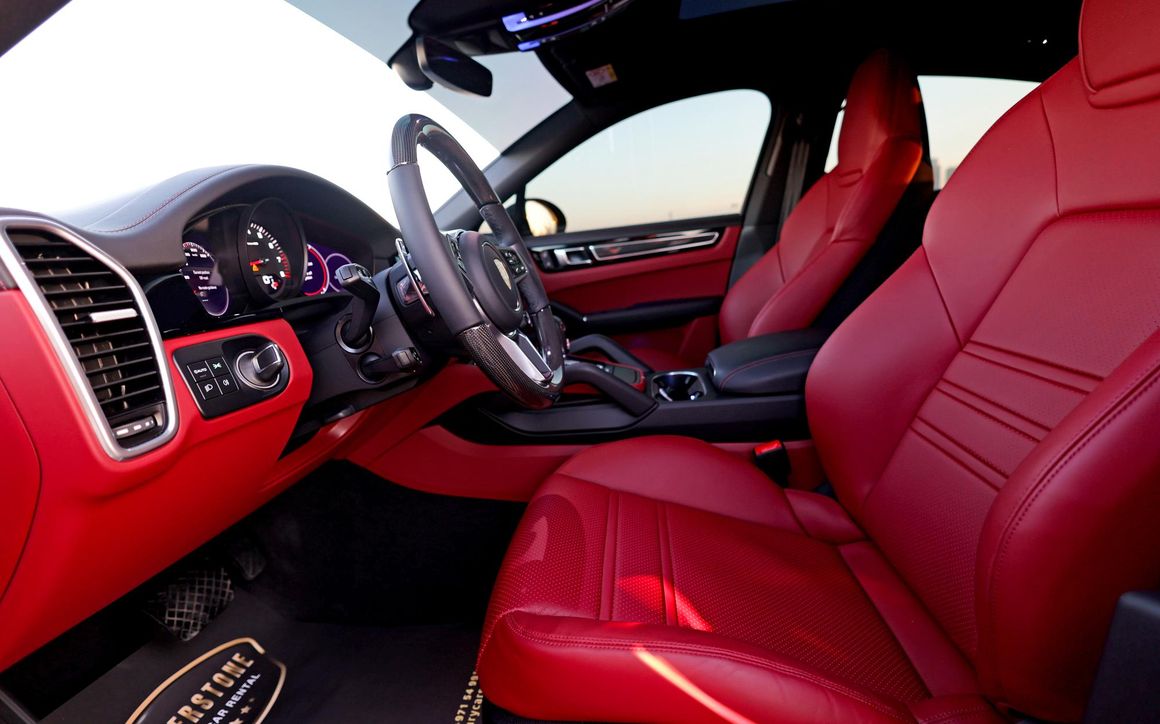 Porsche Cayenne Coupe Black - image 10
