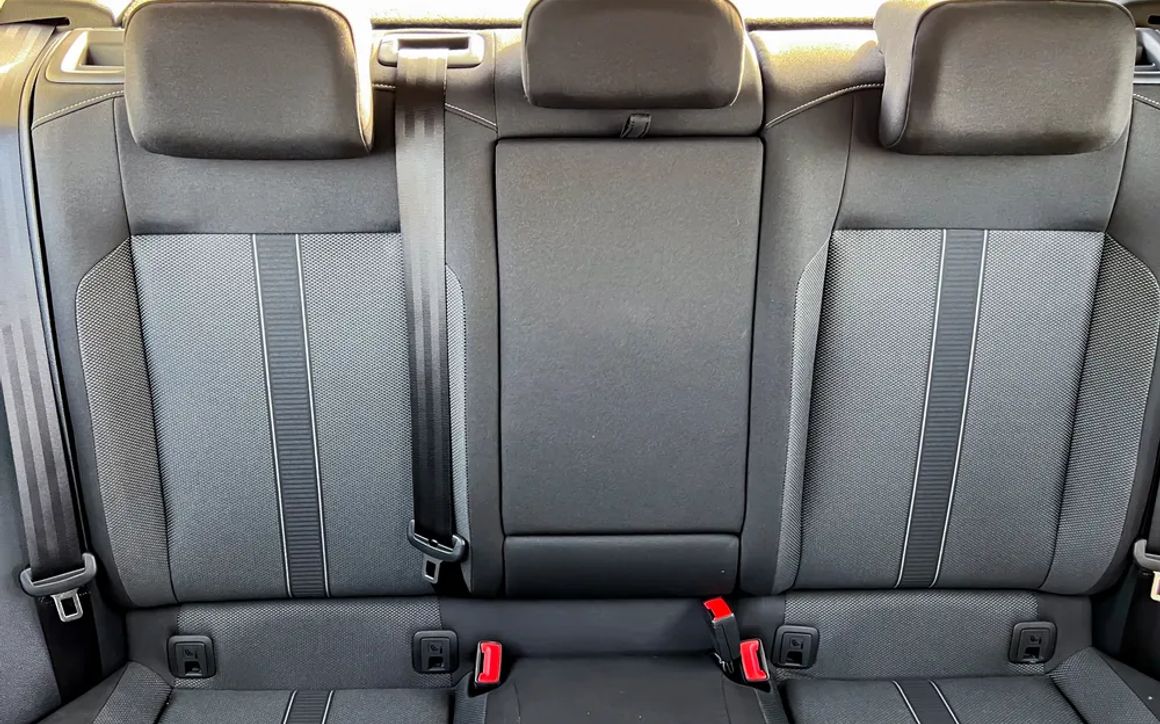 Volkswagen T-Roc Life+ - image 11