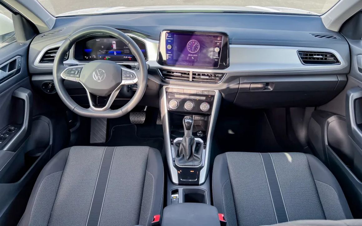 Volkswagen T-Roc Life+ - image 8