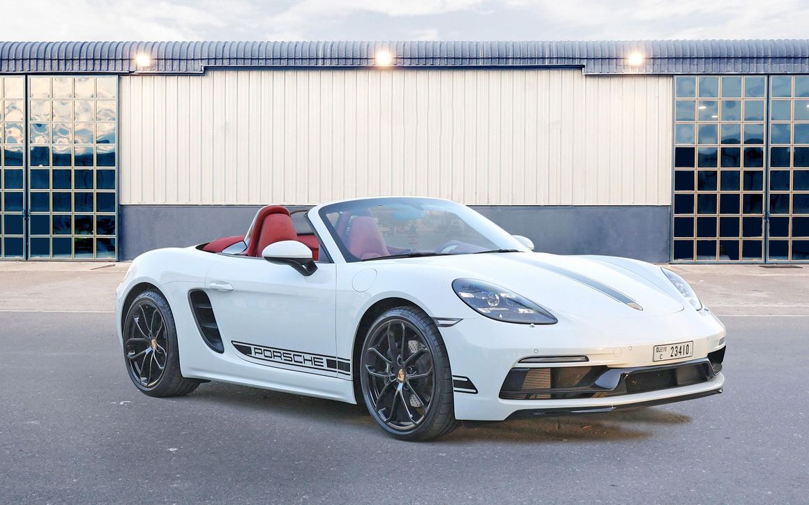 Porsche Boxster 718 Convertible White - image 6
