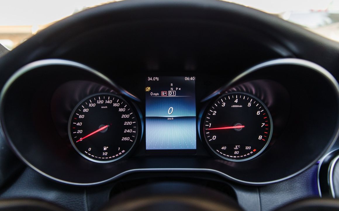 Mercedes C300 - image 10