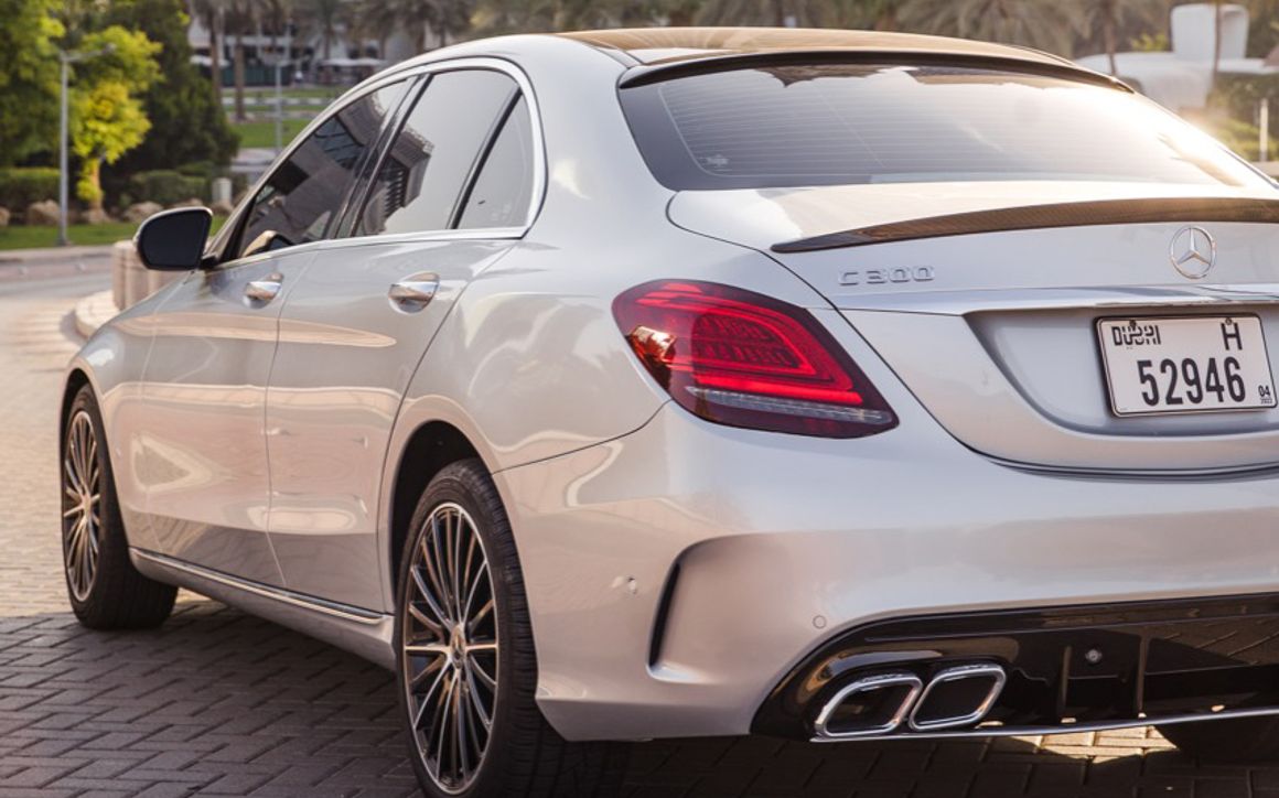 Mercedes C300 - image 7