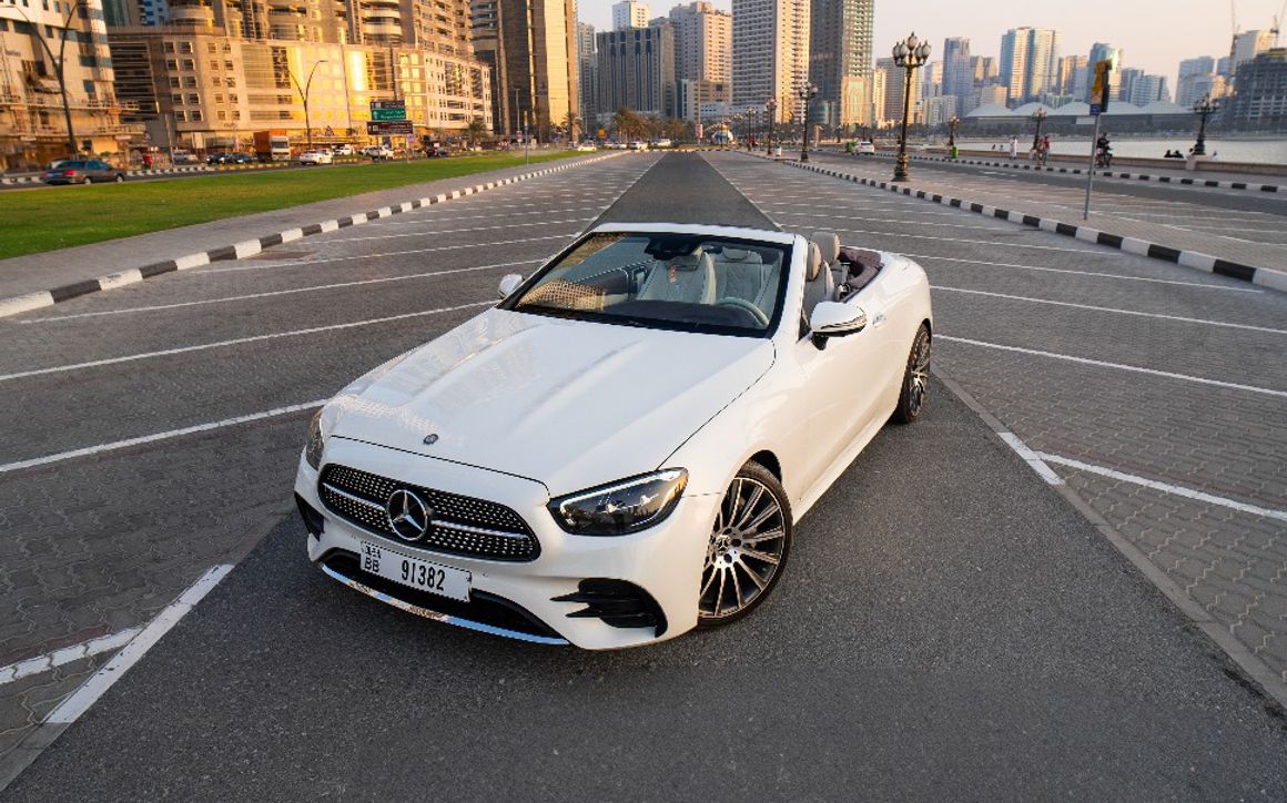 Mercedes E450 COUPE - image 8