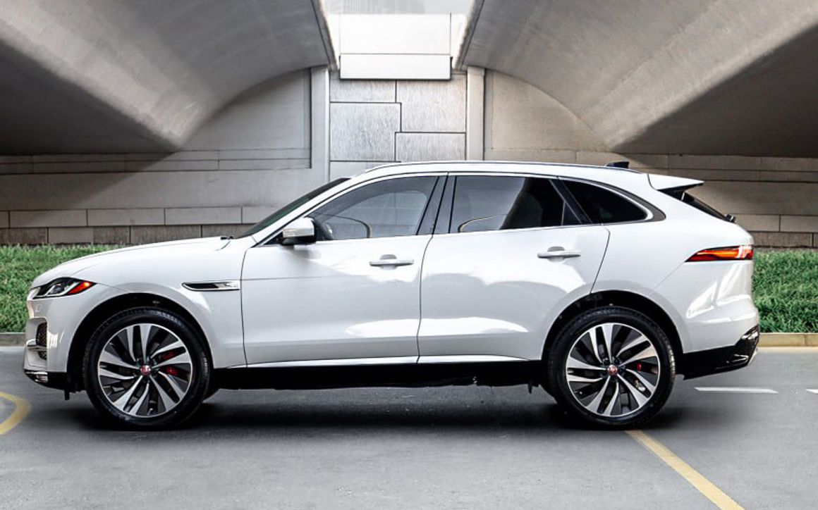 JAGUAR F-PACE - image 3