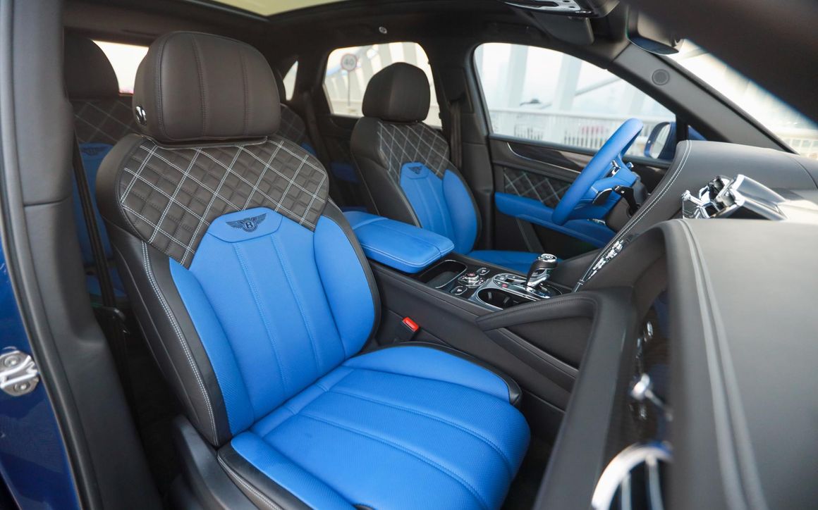 Bently Bentyaga - image 5