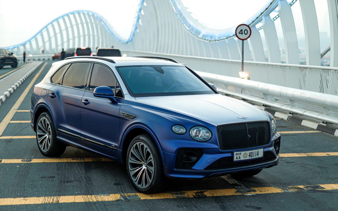Bently Bentyaga - image 1
