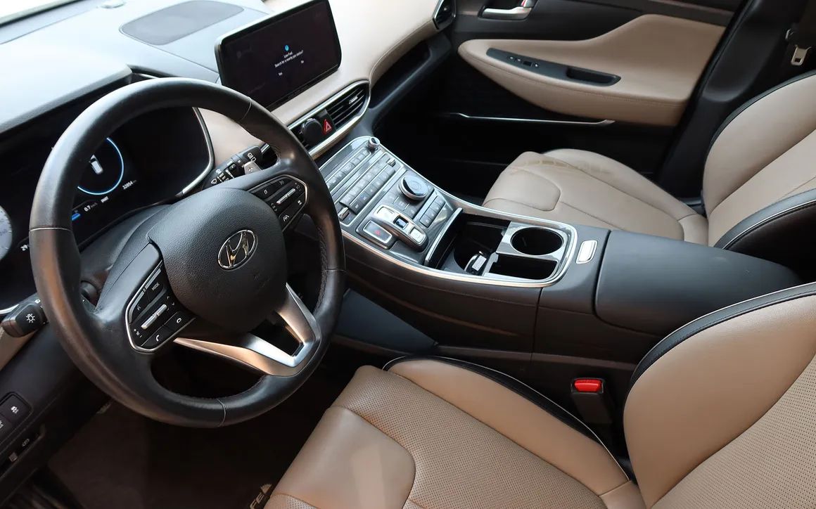 Hyundai Santa Fe - image 6