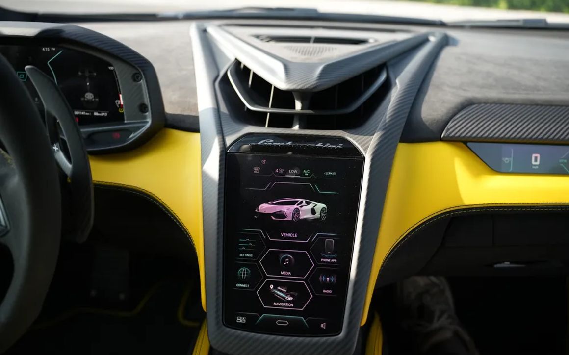 LAMBORGHINI REVUELTO - image 10