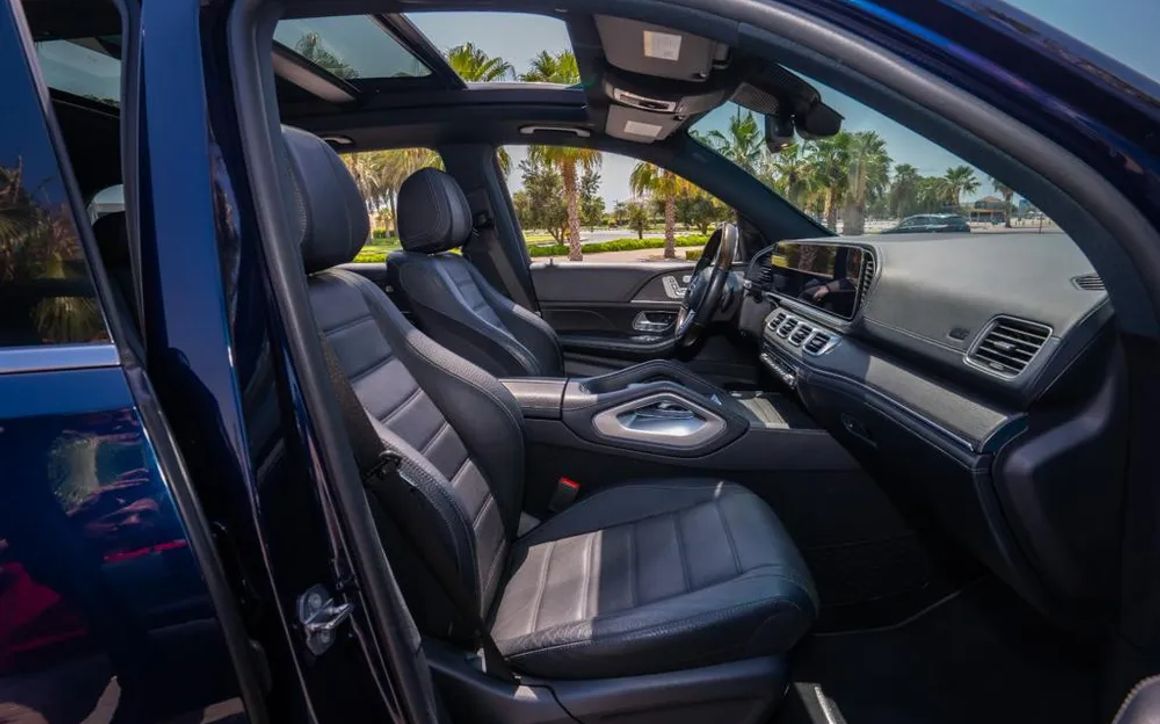 MERCEDES GLE53 - image 12