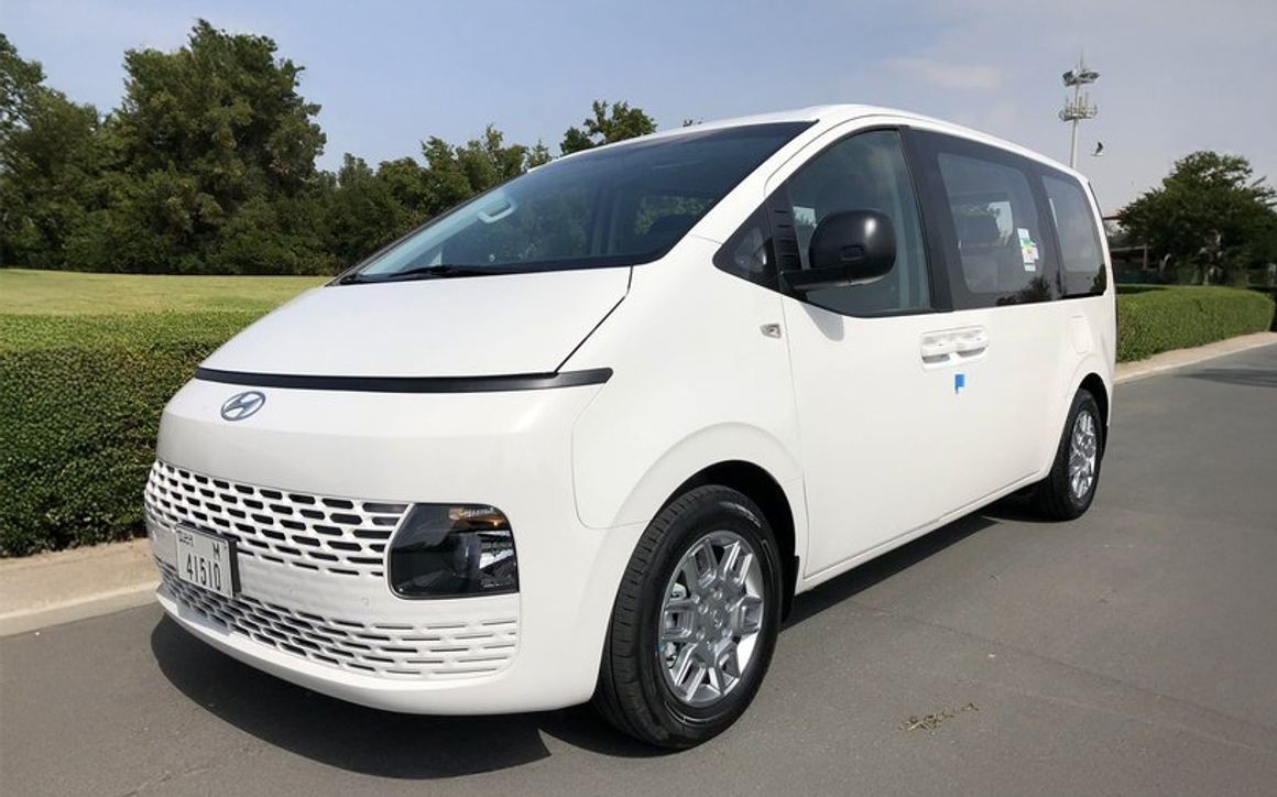 Hyundai Staria - image 1
