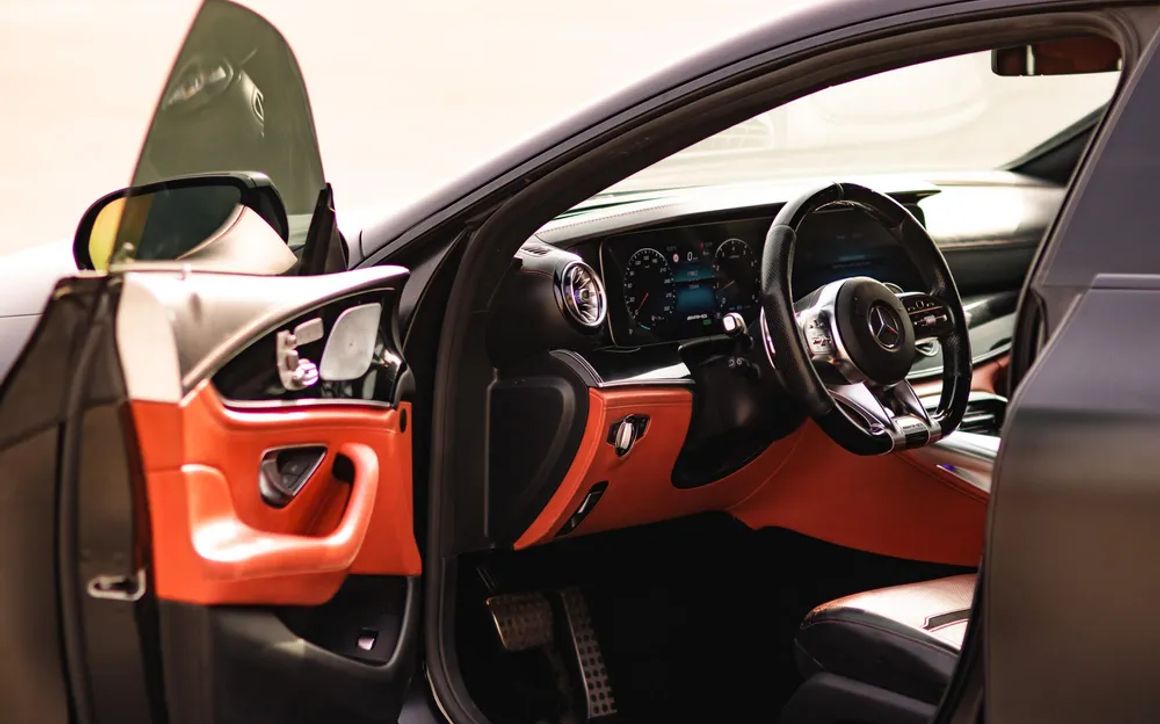 MERCEDES AMG GT - image 10