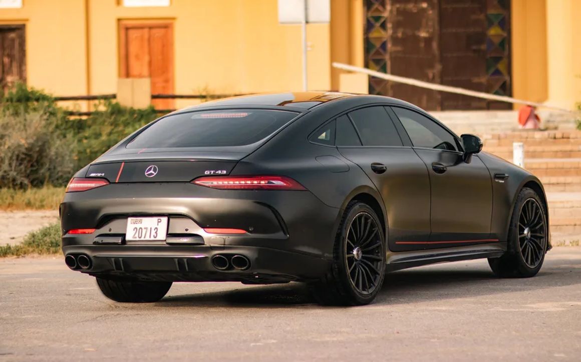 MERCEDES AMG GT - image 6