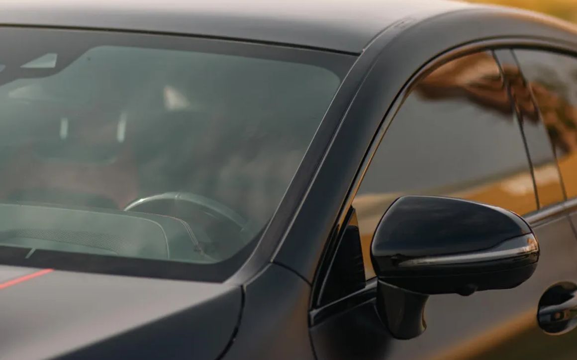 MERCEDES AMG GT - image 8