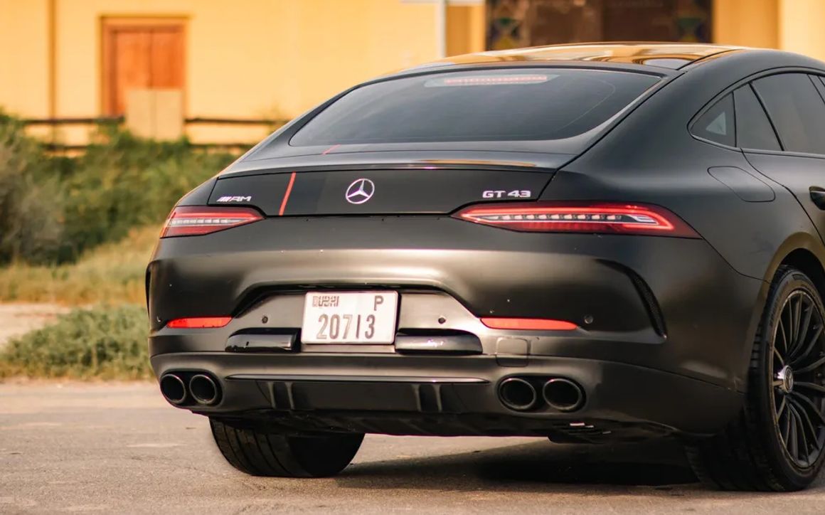 MERCEDES AMG GT - image 7