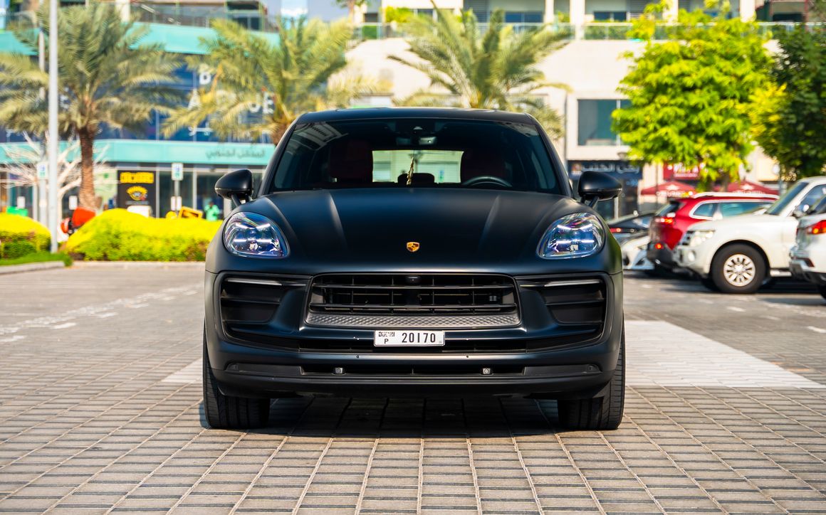 Porsche Macan T - image 3