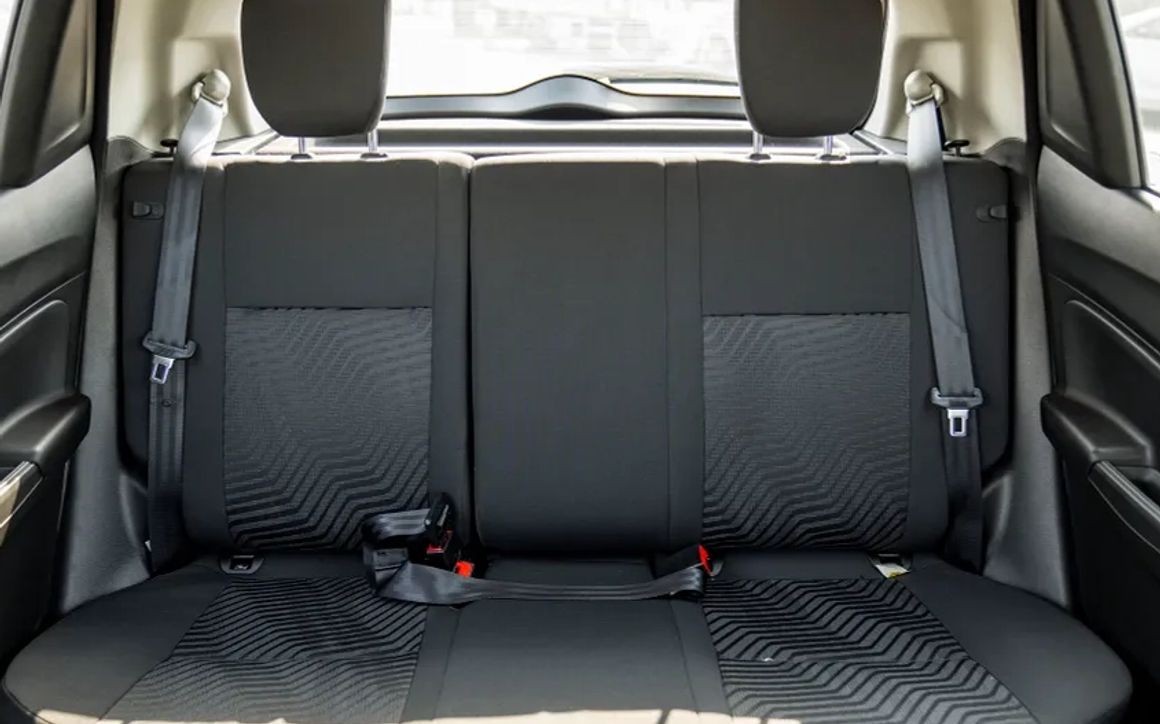 Suzuki Swift - image 10