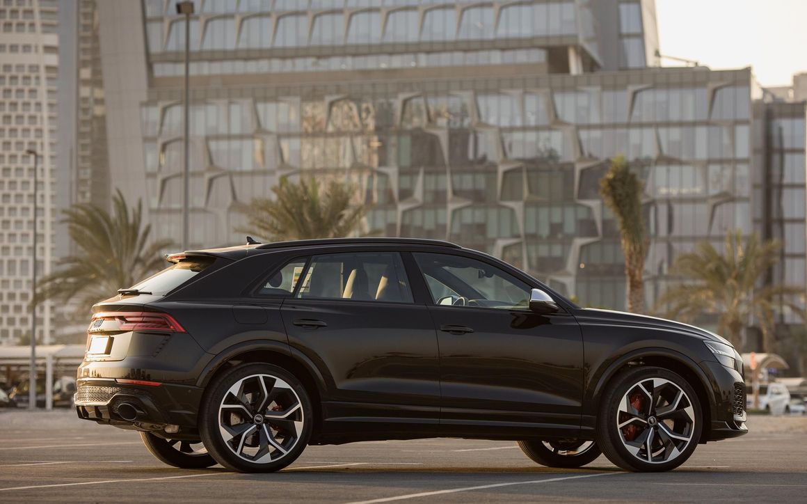 Audi RSQ8 - image 2
