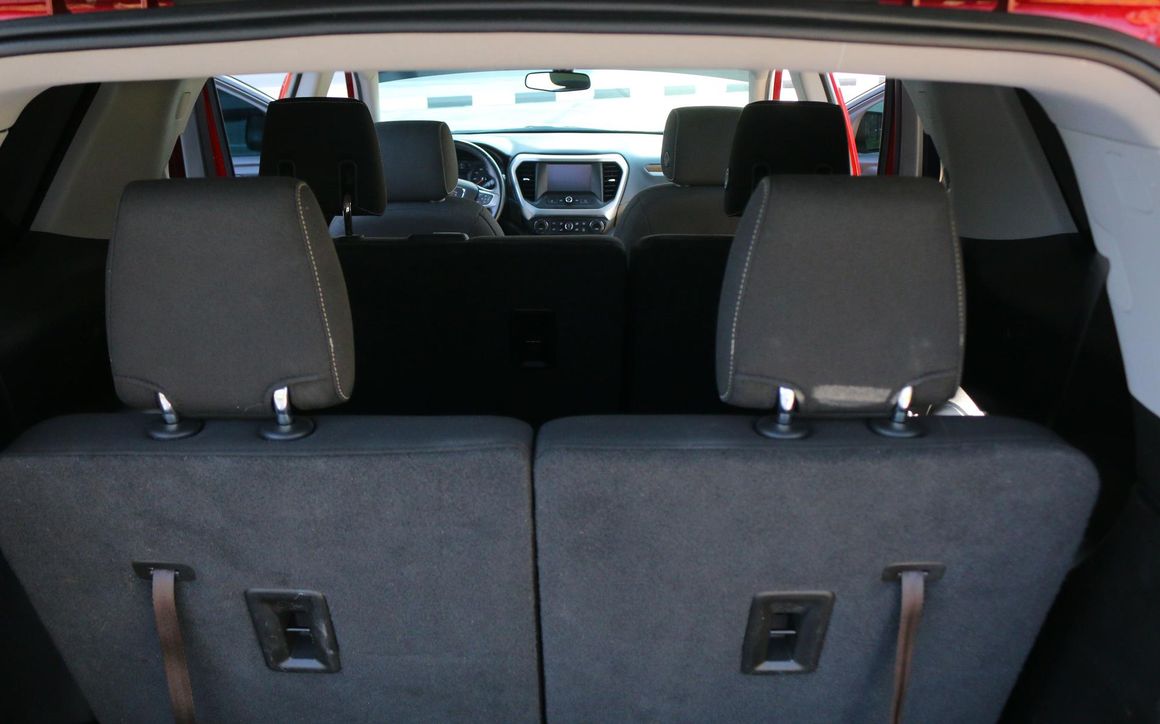 GMC ACADIA - image 13