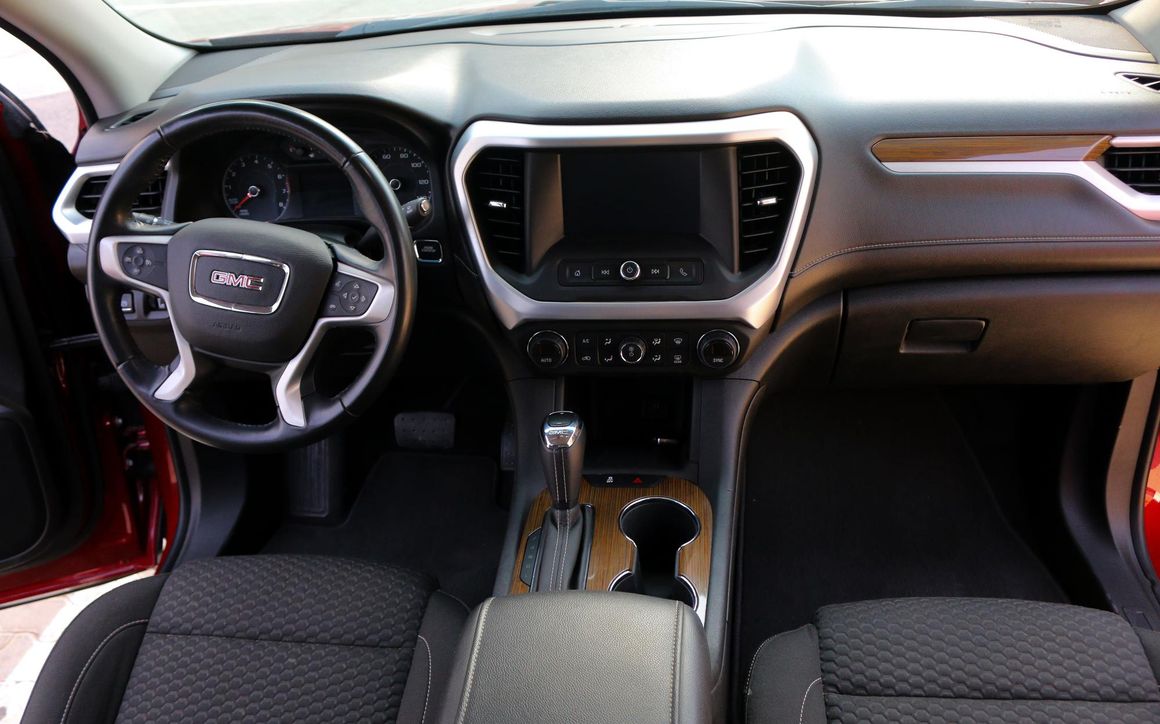 GMC ACADIA - image 10