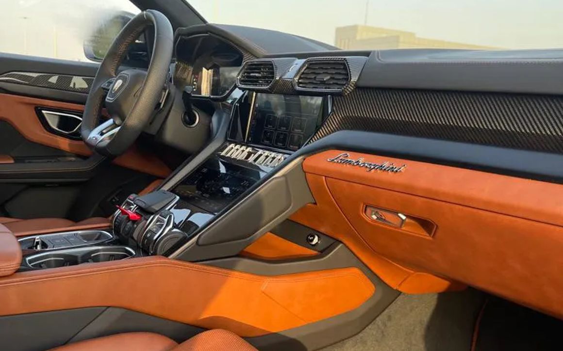 LAMBORGHINI URUS MY20 - image 6