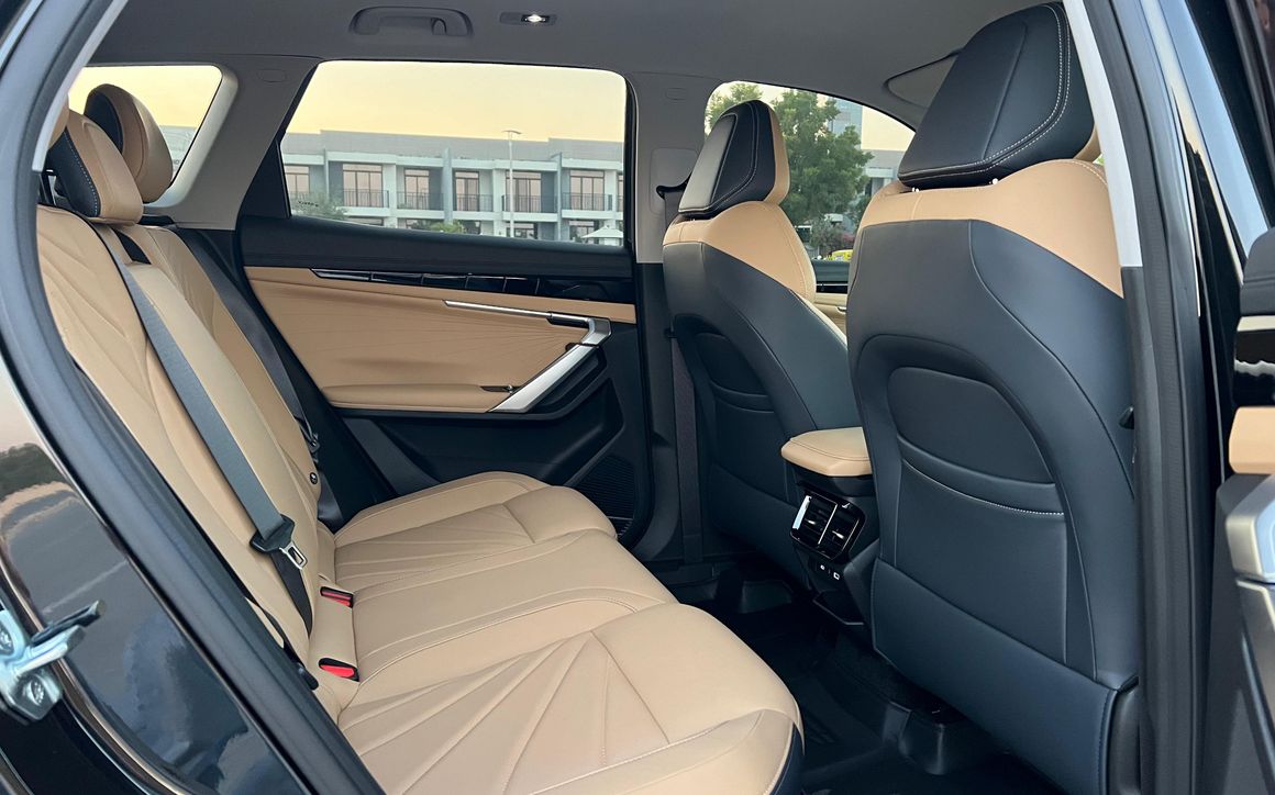 GEELY STARRAY - image 12