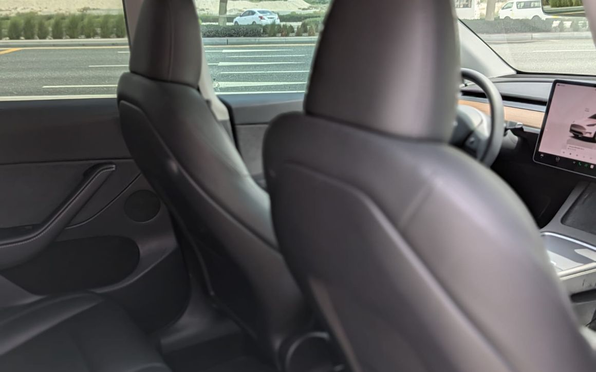 TESLA MODEL Y LONG RANGE - image 9