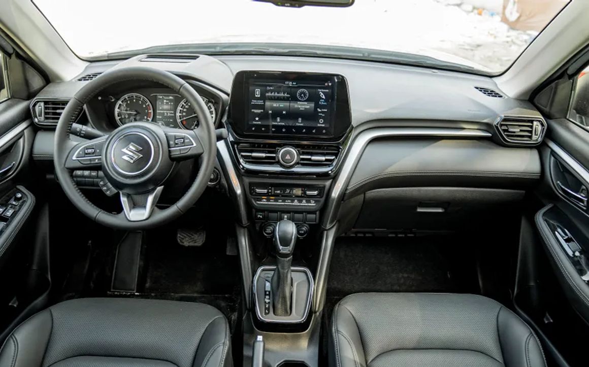 Suzuki Vitara - image 9