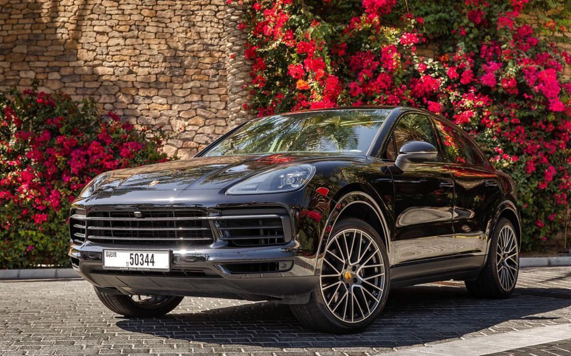 Porsche Cayenne - image 1
