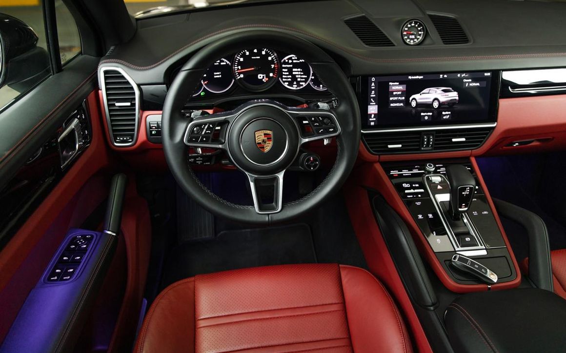 Porsche Cayenne - image 11