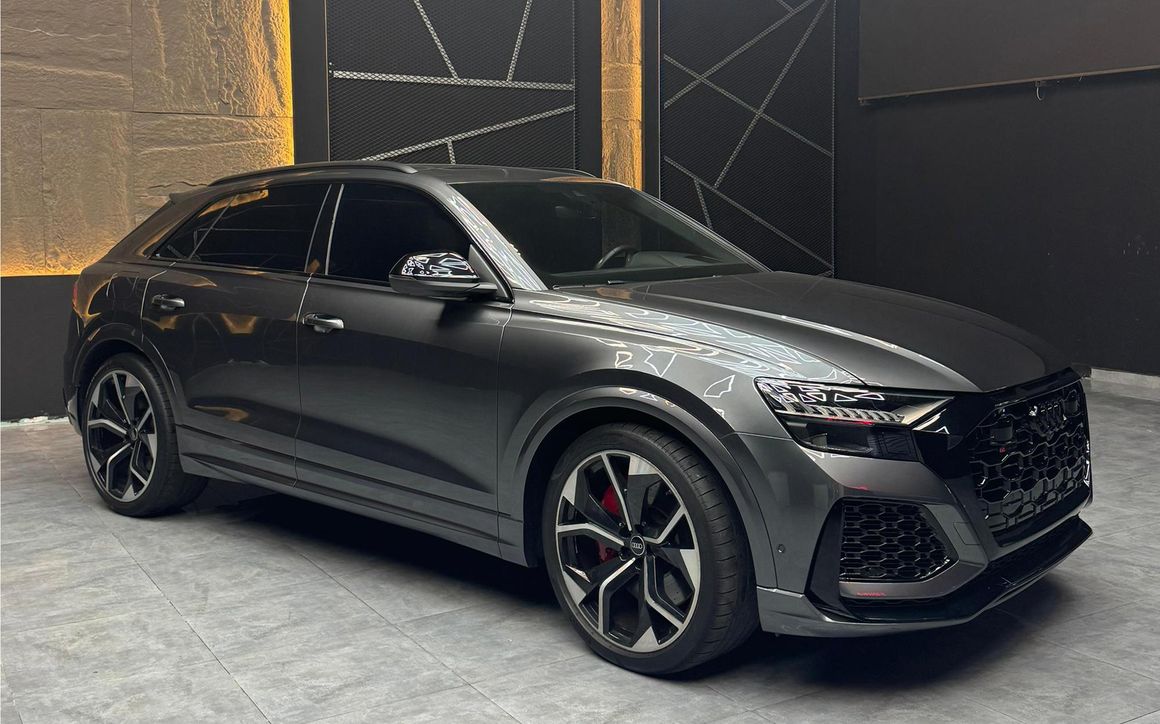 AUDI RS Q8 - image 5