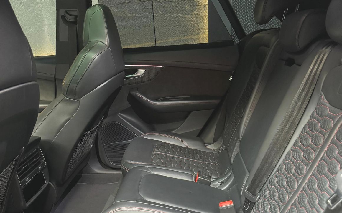 AUDI RS Q8 - image 10