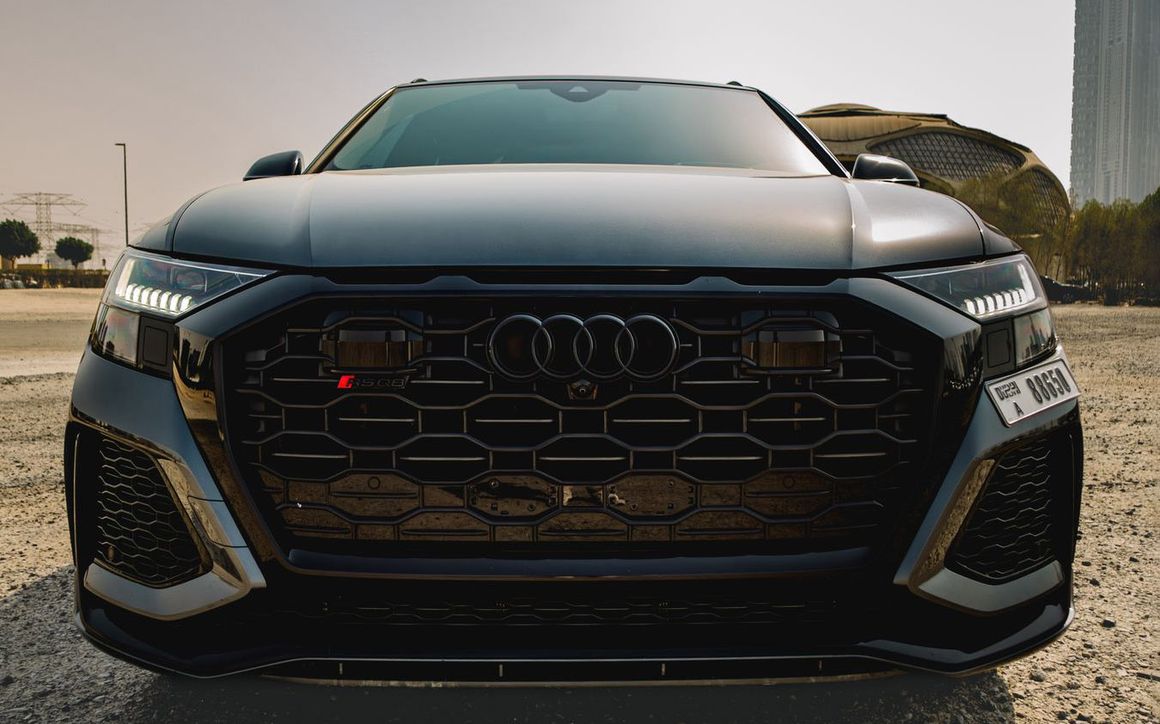 AUDI RS Q8 - image 2