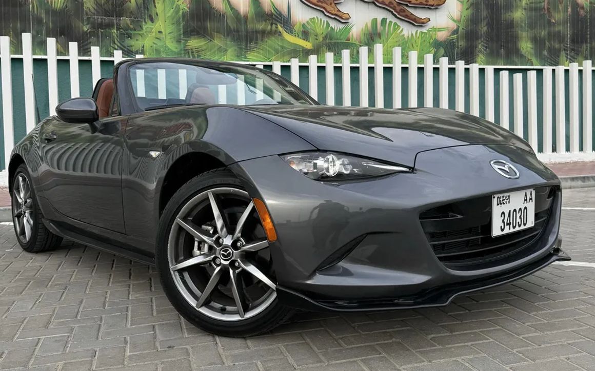 Mazda MX-5 - image 1